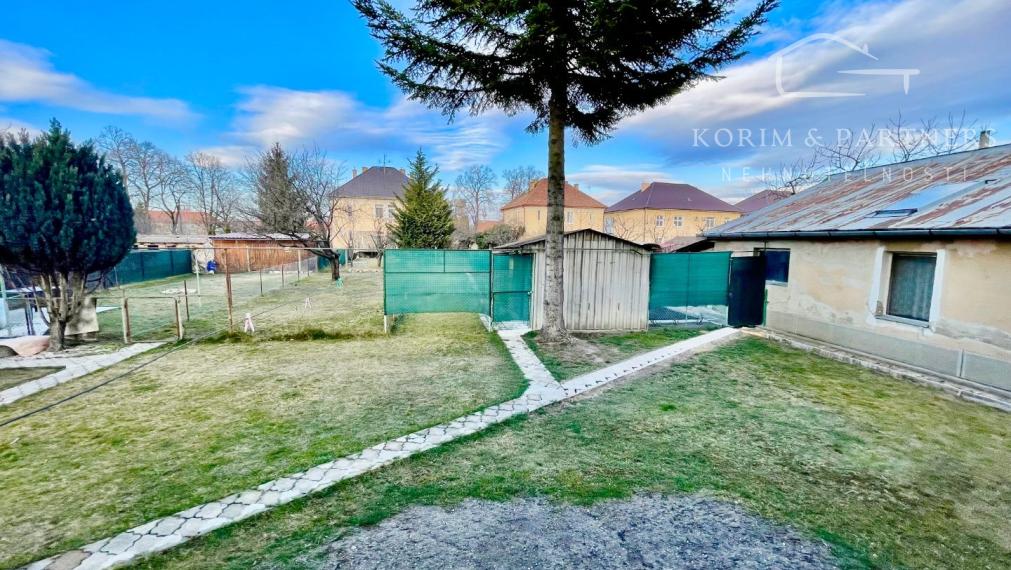 Tradičný meštiansky 1 izbový byt na prenájom v Nových Zámkoch