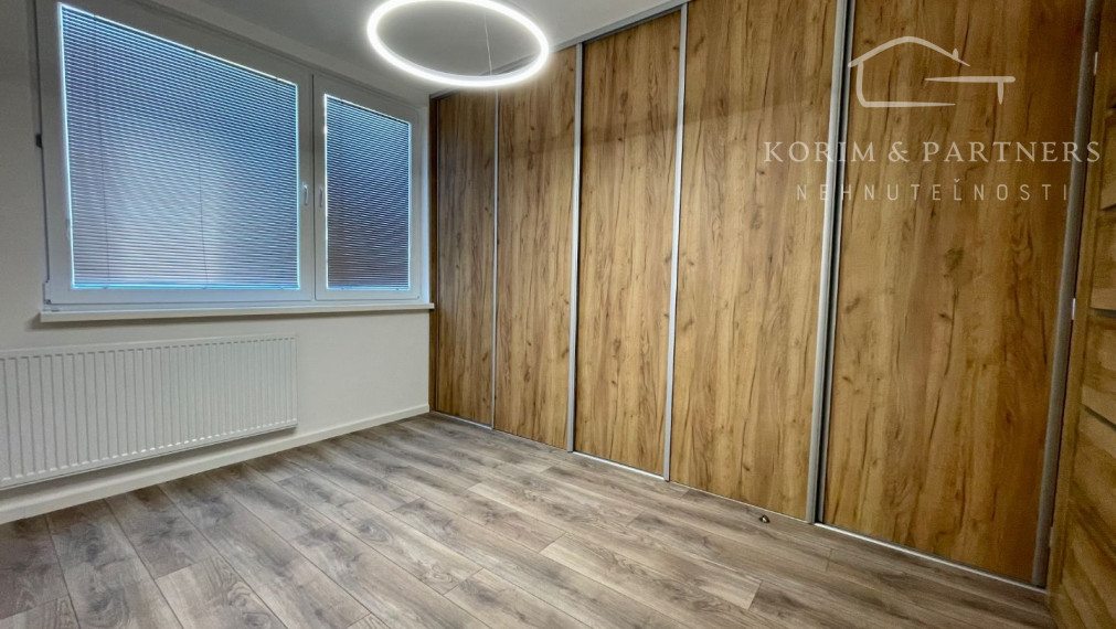 2 izbový zrekonštruovaný byt Komárno