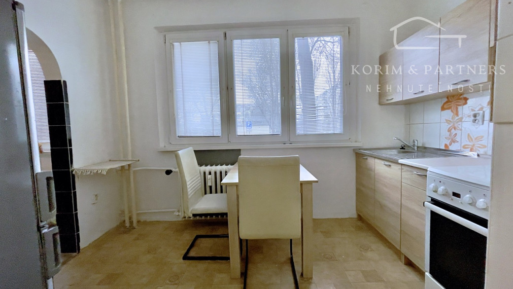2 izbový byt na Košickej na predaj, Komárno