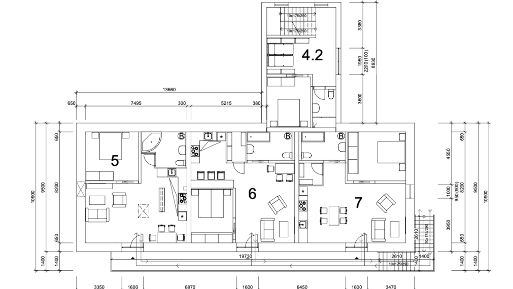 Jedinečná polyfunčná budova na hlavnom cestnom ťahu cez Hurbanovo