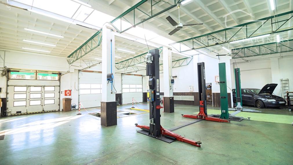 Autoservis na predaj, Hurbanovo