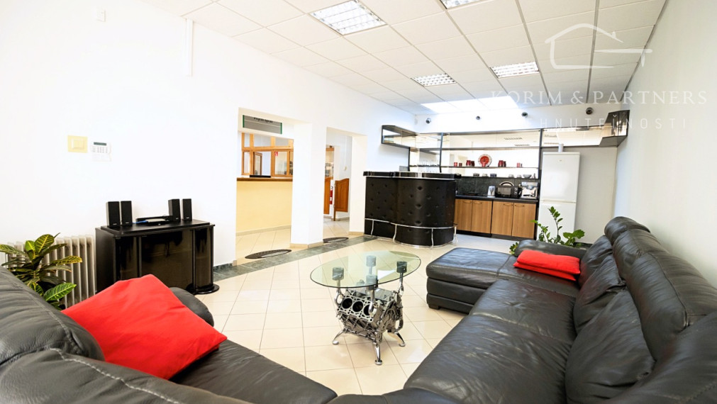 Autoservis na predaj, Hurbanovo