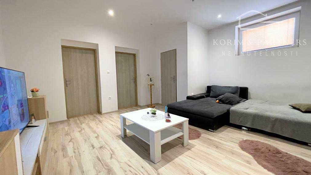 Nájomný dom na predaj, Kolárovo