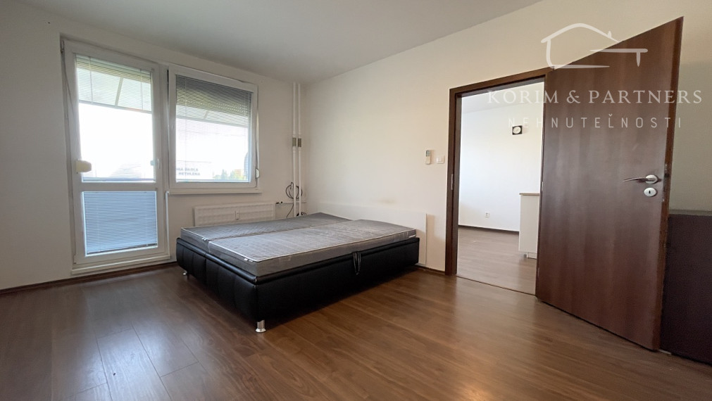 1 izbový byt na prenájom Bethlena, Nové Zámky