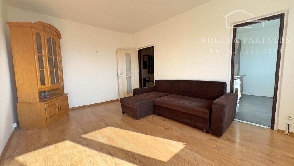 Na prenájom 2 izbový  byt na Košickej, Komárno