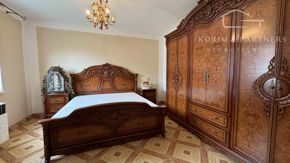 Rodinný dom s hosťovským domom, Tvrdošovce