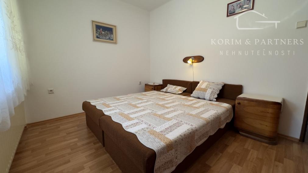 Rodinný dom v radovej zástavbe, Komárno