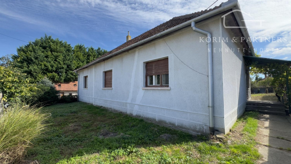VEĽKÝ RODINNÝ DOM NA VEĽKOM POZEMKU