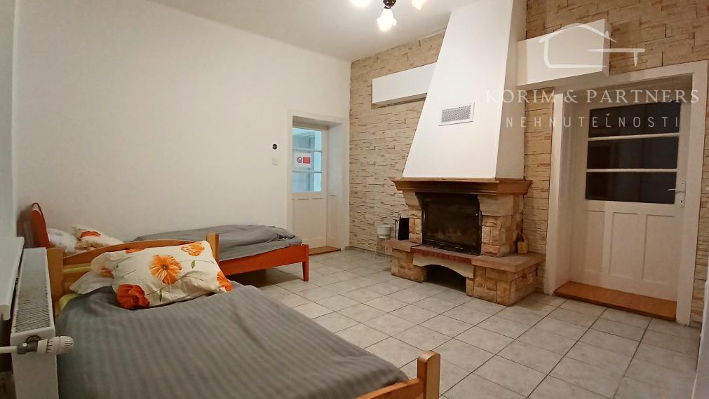 Rodinný dvojdom s možnosťou nadstavby na predaj, Nesvady