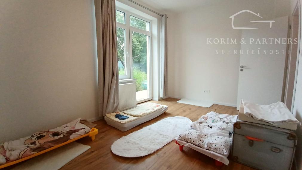 Rodinný dvojdom s možnosťou nadstavby na predaj, Nesvady