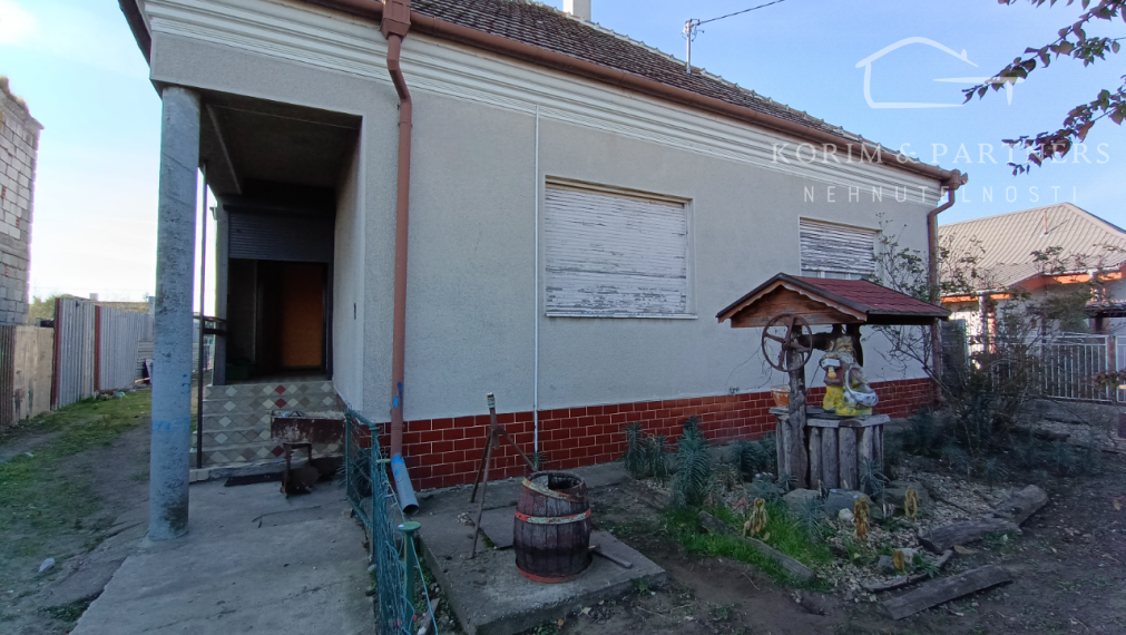 Štvorizbový rodinný dom na predaj, Nesvady