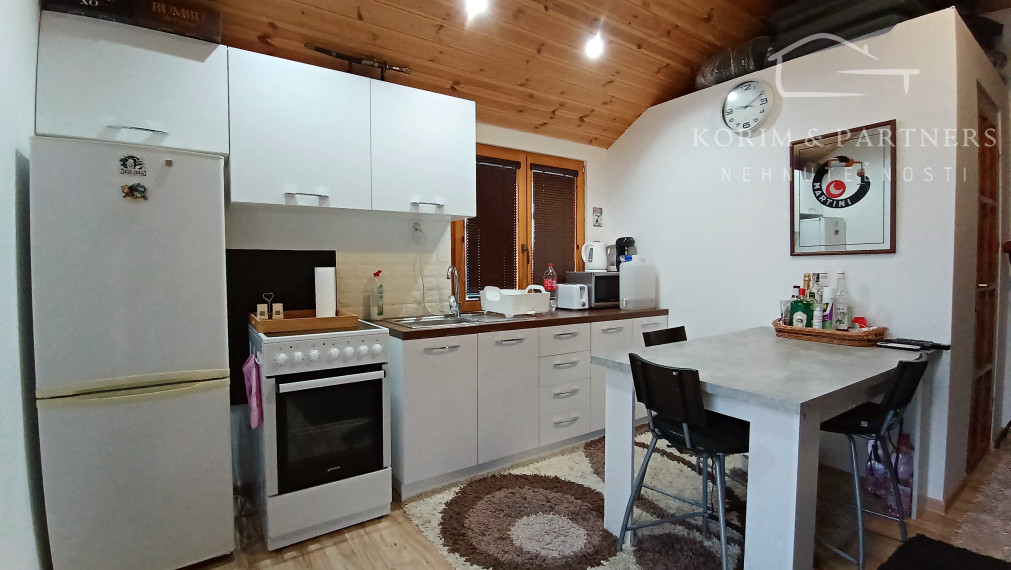 Záhrada s chatou (aj) na celoročné bývanie, Nová Osada, KN