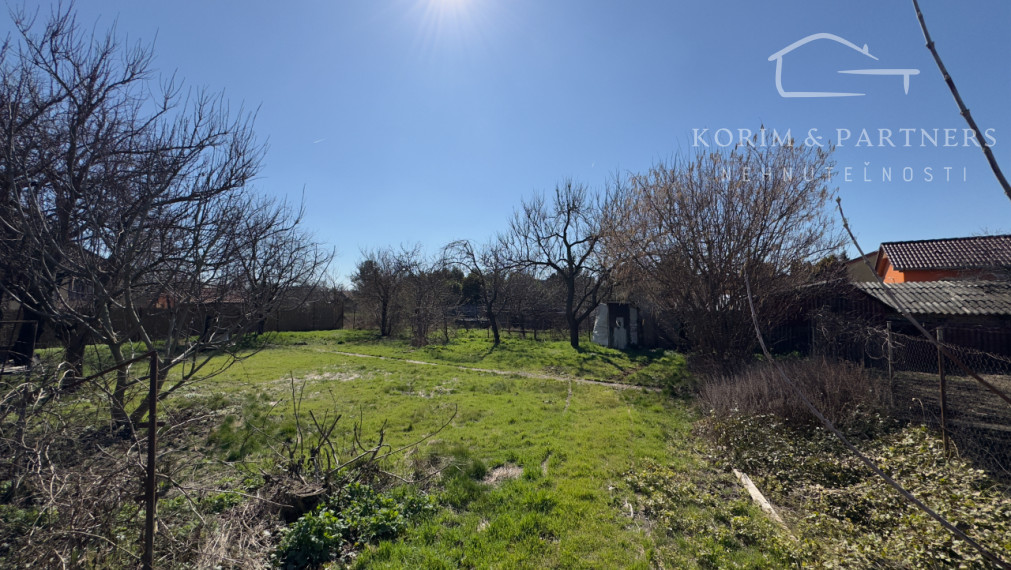 Pozemok na predaj pri novej nemocnici, Nové Zámky