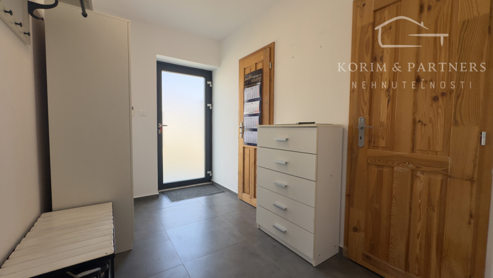 REZERVOVANÉ - Originálny rodinný dom na Leteckom poli,  Komárno