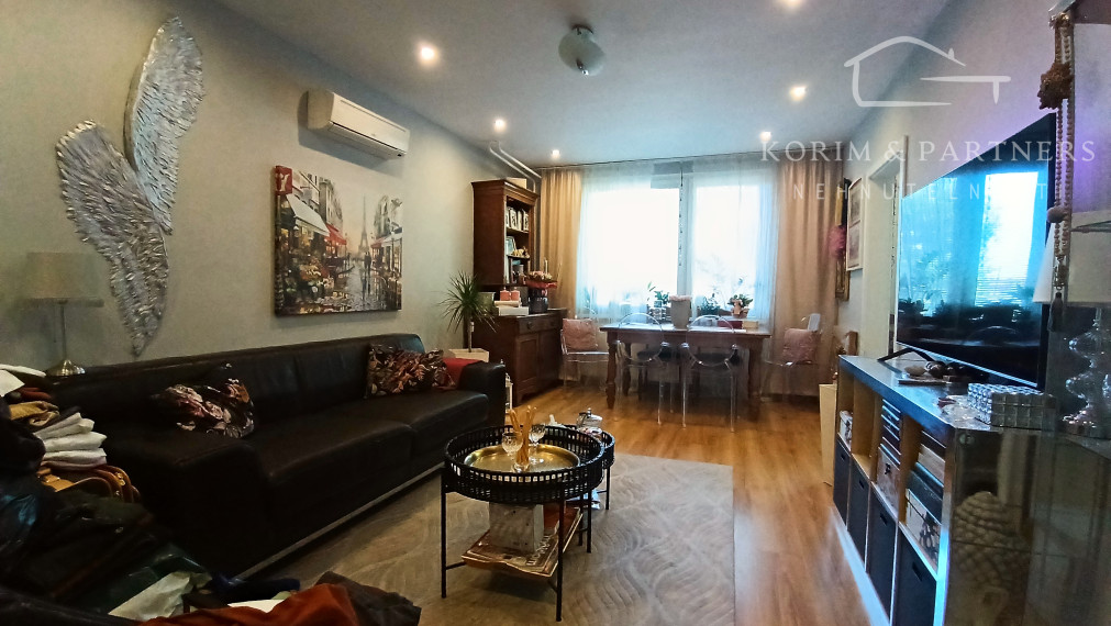 Kompletne prerobený trojizbový byt na predaj, Komárno