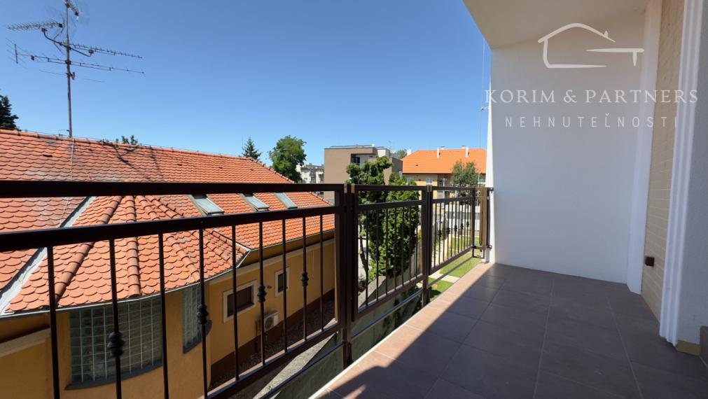 1 izbový apartmán B211 v Danubia Residence v Komárne