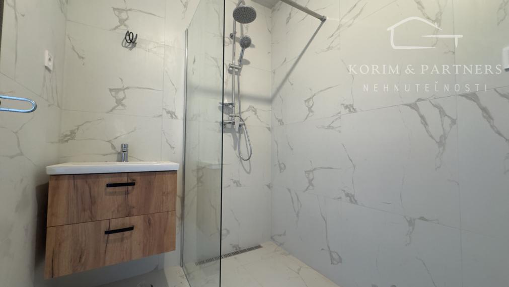 1 izbový apartmán B407 v Danubia Residence v Komárne