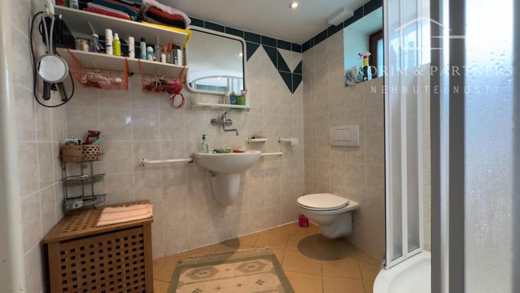 Poschodová chata v relaxačnej oáze pri virtskom jazere