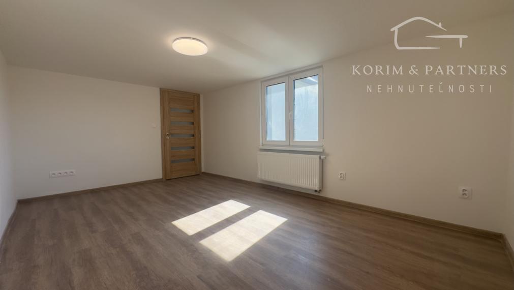 Čerstvo kompletne zrekonštruovaný rodinný dom, Zemianska Oľča