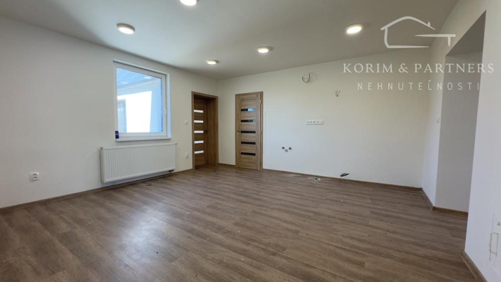 Čerstvo kompletne zrekonštruovaný rodinný dom, Zemianska Oľča