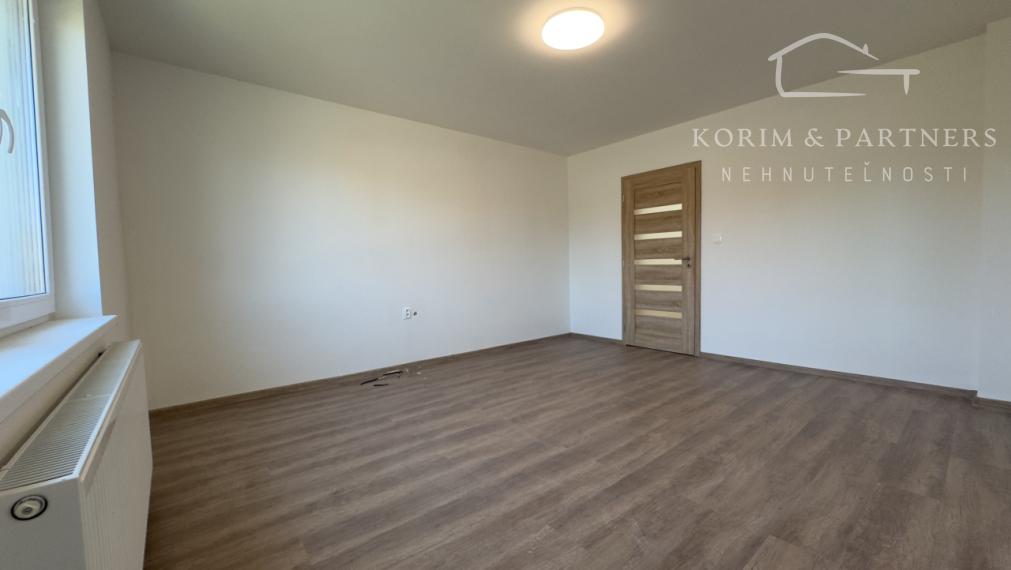 Čerstvo kompletne zrekonštruovaný rodinný dom, Zemianska Oľča