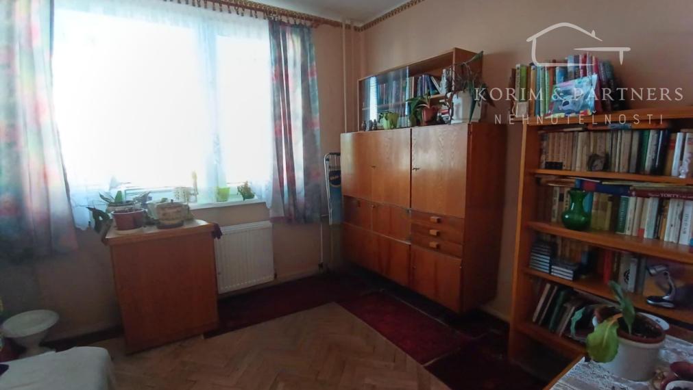 3 izbový byt, kde si vytvoríte domov podľa seba, Jazerná, Komárno