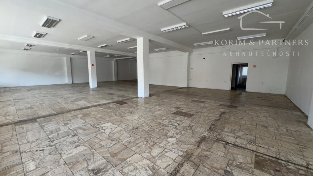 Obchodný priestor v centre mesta Kolárovo