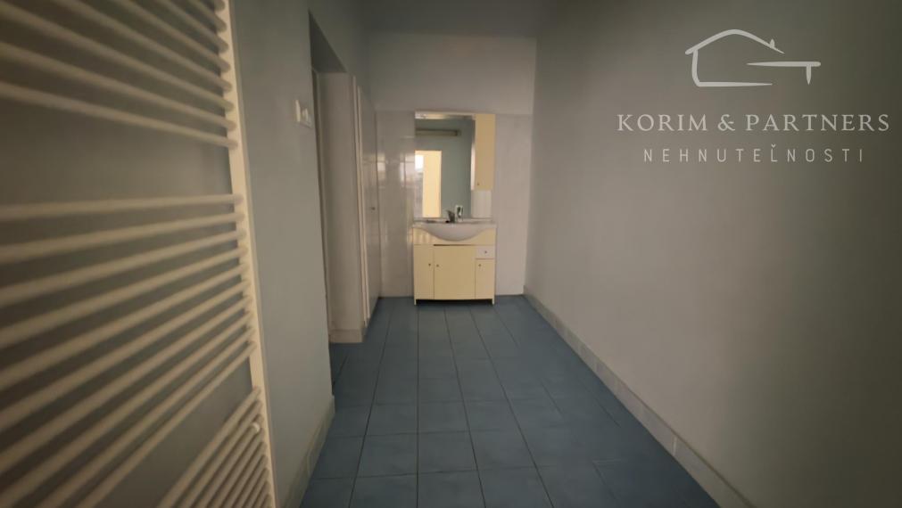 Obchodný priestor v centre mesta Kolárovo