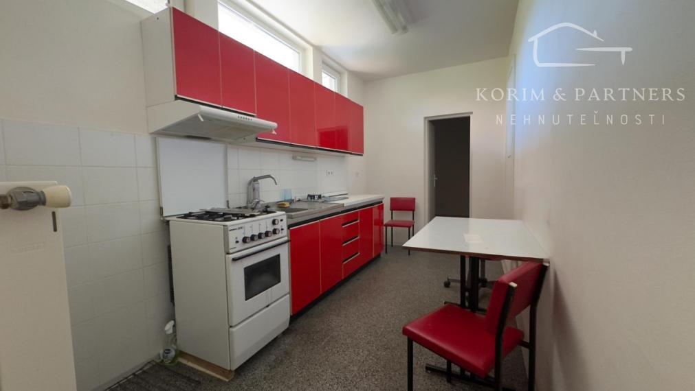 Obchodný priestor v centre mesta Kolárovo