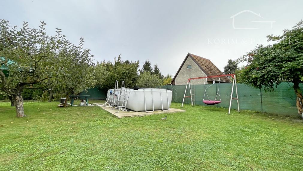 Chata so záhradou v rekreačnej časti Novej Osady