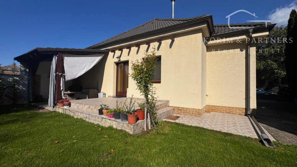 Útulný a skvelo vyzerajúci dom v tichej ulici, Iža