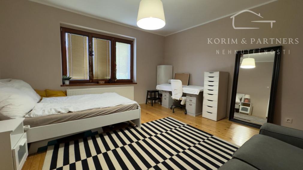 Útulný a skvelo vyzerajúci dom v tichej ulici, Iža