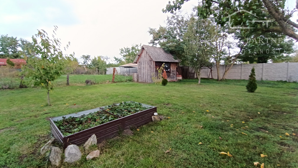 Rodinný dom so záhradou pri jazere, Zelený Háj, Hurbanovo
