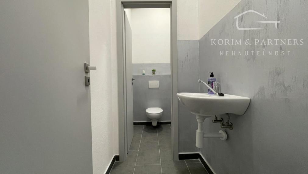 Murovaná Hala na predaj