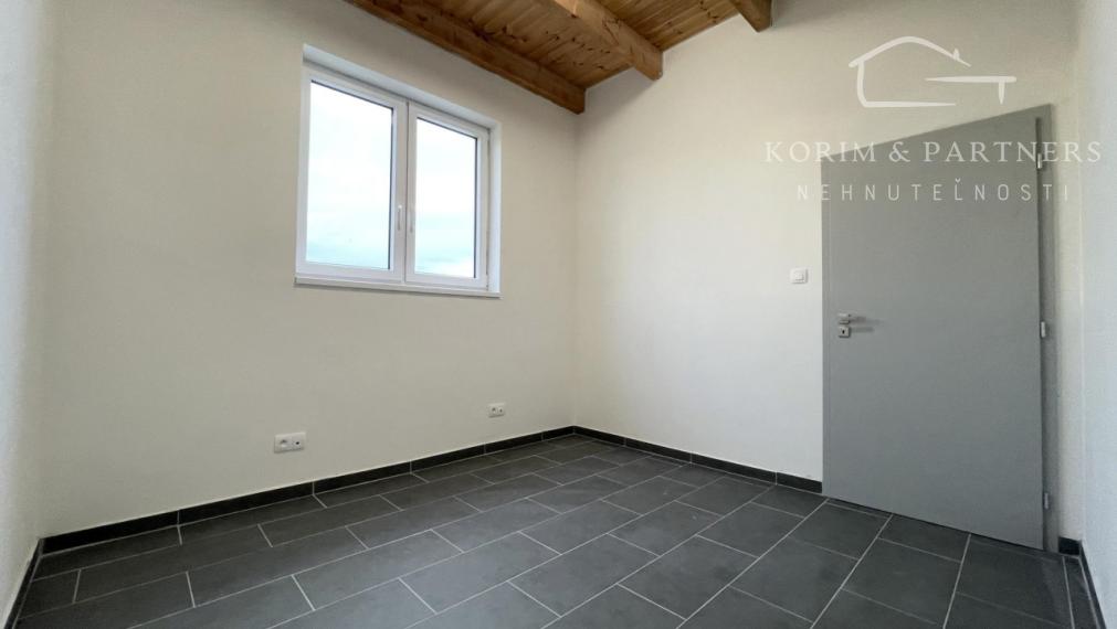 Murovaná Hala na predaj