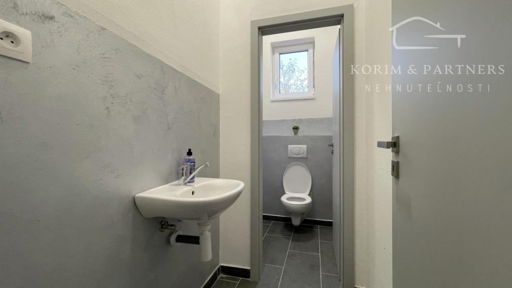 Murovaná Hala na predaj