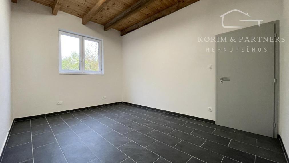 Murovaná Hala na predaj