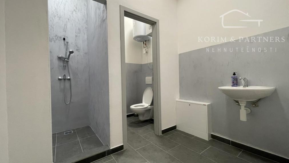 Murovaná Hala na prenájom