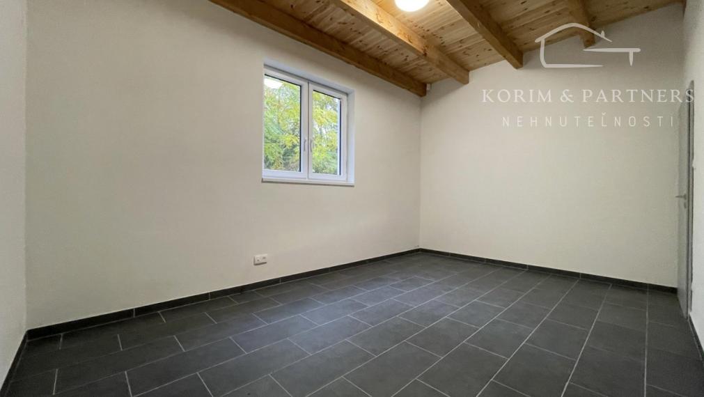 Murovaná Hala na prenájom