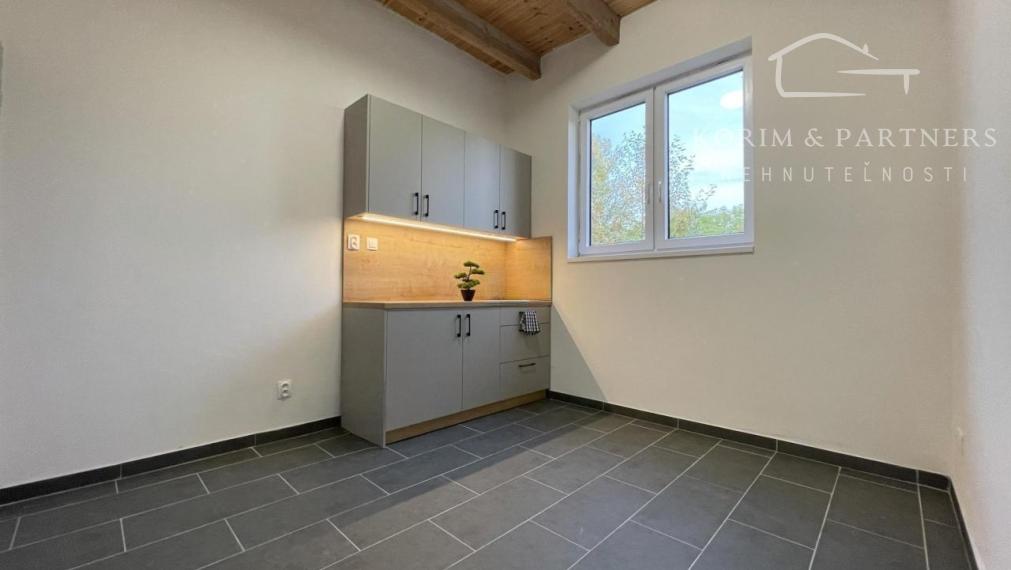 Murovaná Hala na prenájom