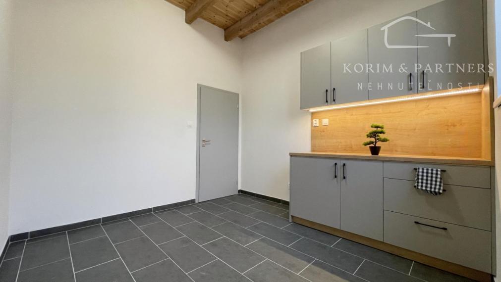 Murovaná Hala na prenájom