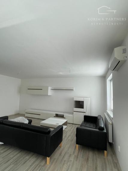 Moderný 2 izbový byt na prenájom, Nové Zámky