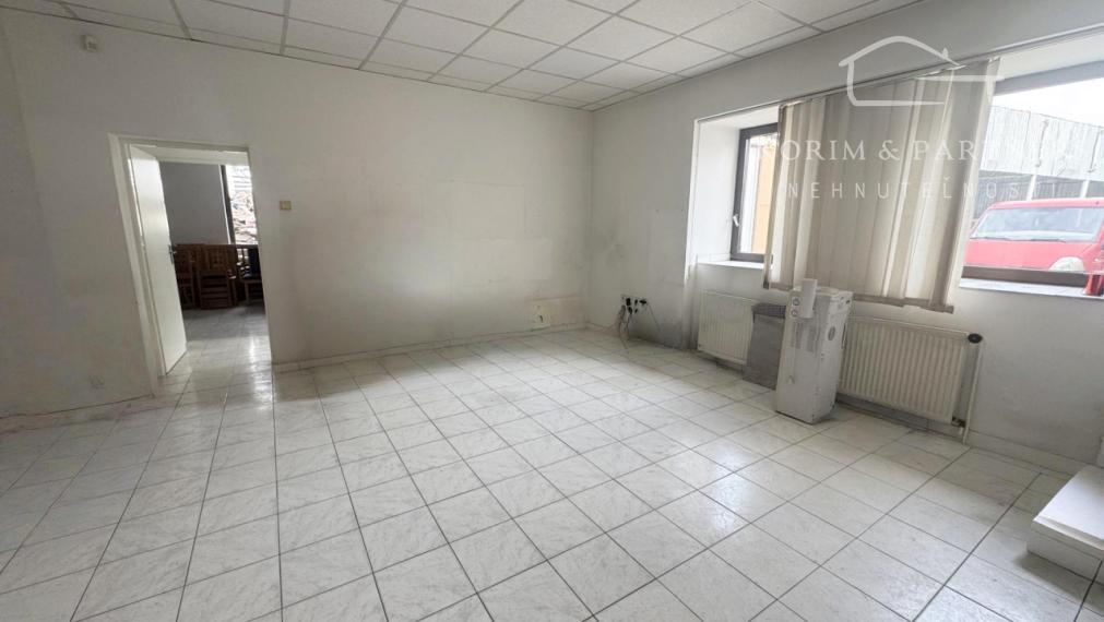 Na prenájom - administratívne priestory Nova Stráž