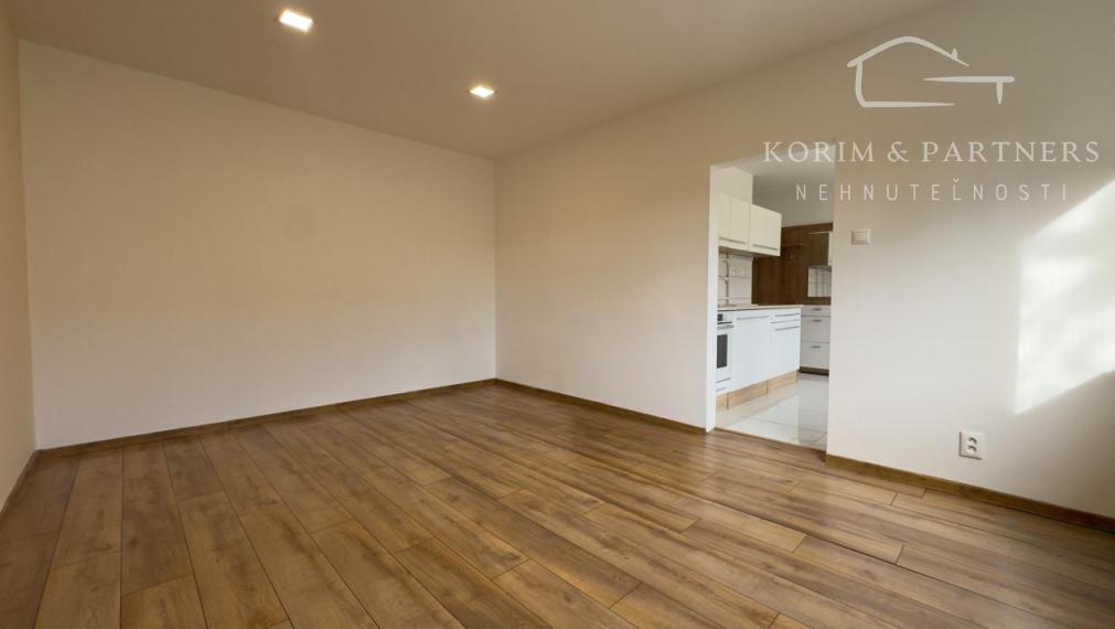 1 izbový byt na Hradnej do prenájmu