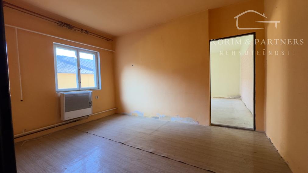 Perspektívny rodinný dom v centre obce Vrakúň