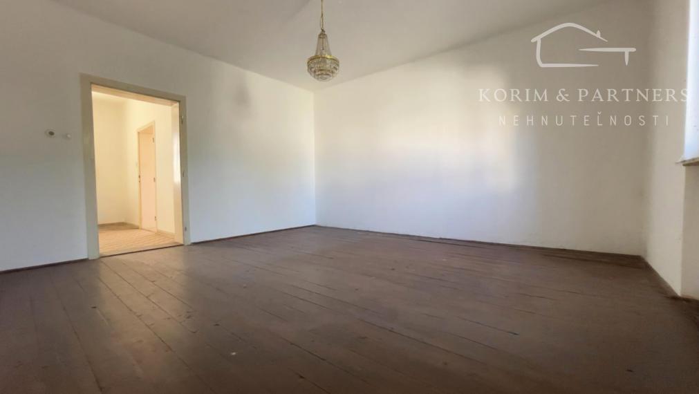 Rodinný dom na rozsiahlom pozemku