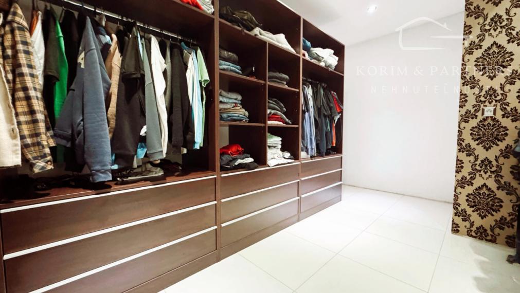 Prestížny rodinný dom na Veľkom Harčáši – symfónia priestoru, súkromia a elegancie