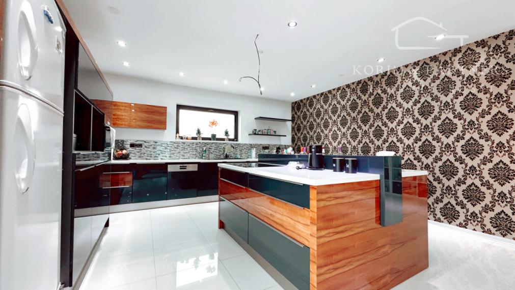 Prestížny rodinný dom na Veľkom Harčáši – symfónia priestoru, súkromia a elegancie