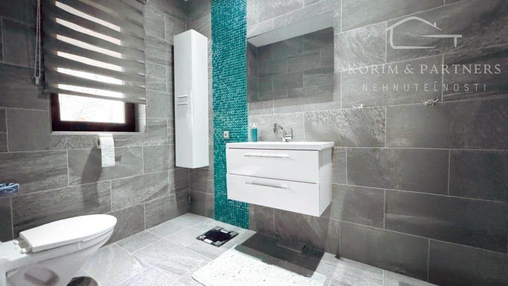 Prestížny rodinný dom na Veľkom Harčáši – symfónia priestoru, súkromia a elegancie