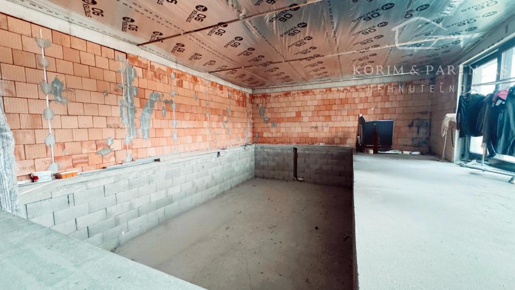 Prestížny rodinný dom na Veľkom Harčáši – symfónia priestoru, súkromia a elegancie